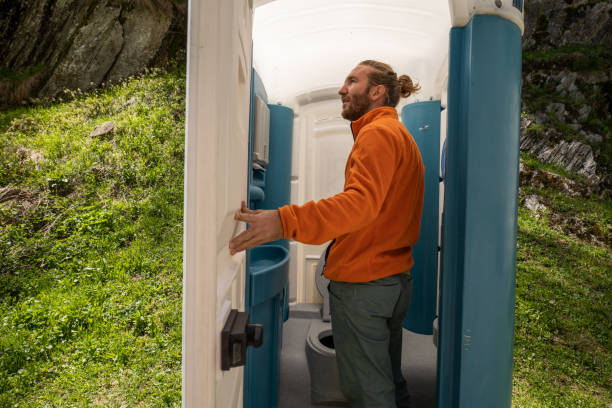 Best Portable toilet rental cost  in West Unity, OH