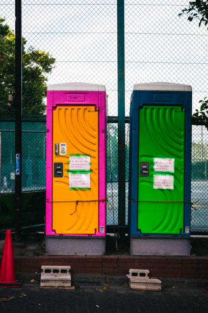 Best Portable toilet rental cost  in West Unity, OH